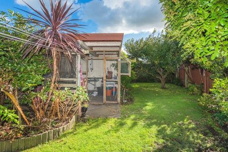 Photo of property in 15 Akepiro Place, Tawhero, Whanganui, 4501