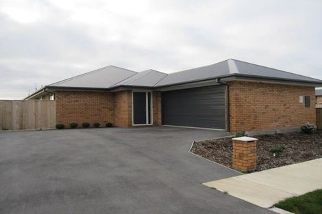 Photo of property in 8 Manuka Street, Pegasus, 7612