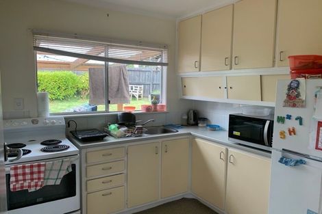 Photo of property in 1/29 Ludlow Terrace, Totara Vale, Auckland, 0627