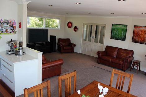 Photo of property in 23 Eastcliffe Road, Castor Bay, Auckland, 0620