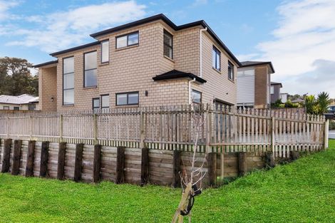 Photo of property in 11 Evelina Lane, Flat Bush, Auckland, 2019