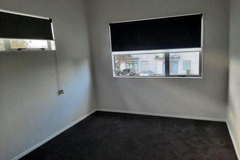 Photo of property in 1/3 Hulme Place, Henderson, Auckland, 0612