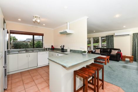 Photo of property in 10 Friesian Place, Grandview Heights, Hamilton, 3200