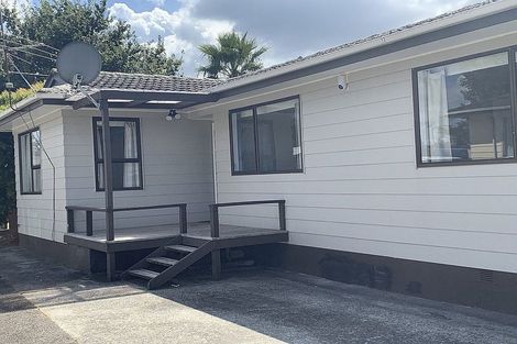 Photo of property in 18 Balloch Street, Randwick Park, Auckland, 2105