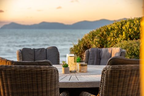 Photo of property in 52 Ames Street, Paekakariki, 5034