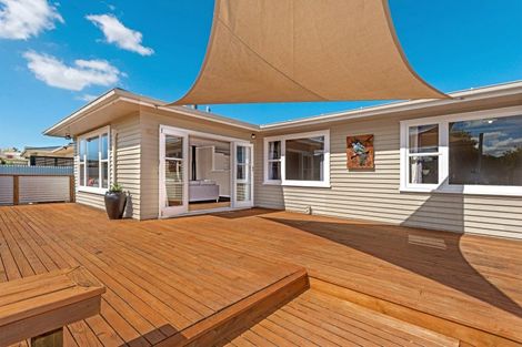Photo of property in 54 Oak Street, Mangapapa, Gisborne, 4010
