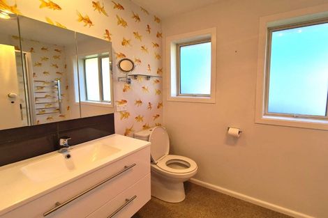 Photo of property in 7 Kingsgate Place, Burnside, Christchurch, 8053