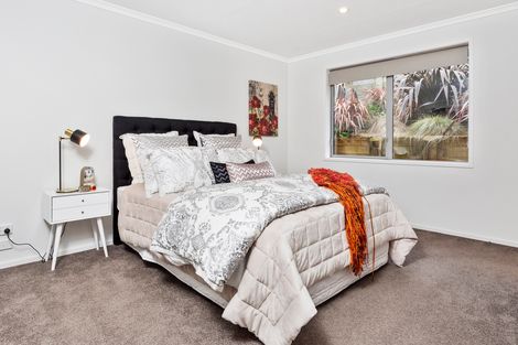 Photo of property in 4 Mcneish Place, Pokeno, 2402