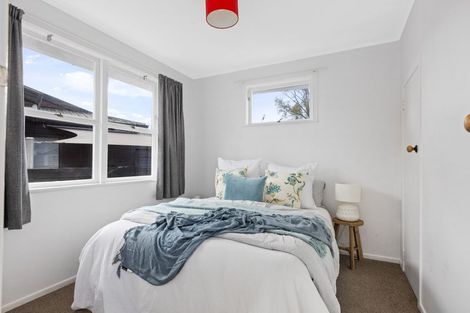 Photo of property in 1/45 Seine Road, Forrest Hill, Auckland, 0620