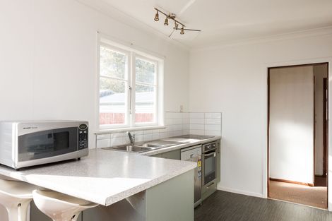 Photo of property in 23 Duff Crescent, Highbury, Palmerston North, 4412