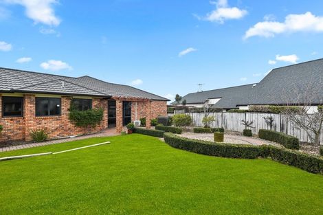 Photo of property in 74 Rototuna Road, Rototuna, Hamilton, 3210