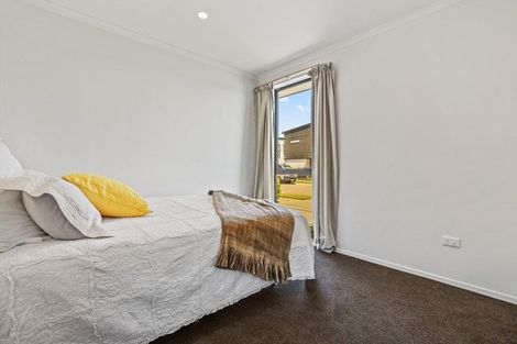 Photo of property in 26 George West Square West, Wigram, Christchurch, 8025