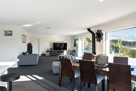 Photo of property in 2 Lichen Grove, Russell, 0272