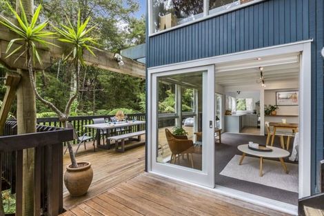 Photo of property in 12 Berne Place, Birkenhead, Auckland, 0626