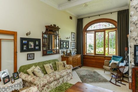 Photo of property in 5 Rose Street, Waipawa, 4210