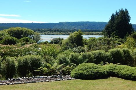 Photo of property in 2 Back Creek Road, Ruatapu, Hokitika, 7883