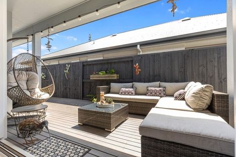 Photo of property in 106 Coast Boulevard, Papamoa Beach, Papamoa, 3118