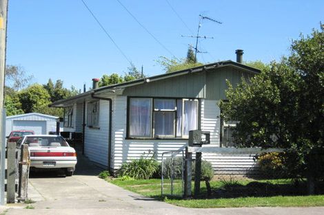 Photo of property in 37 Henderson Street, Riversdale, Blenheim, 7201