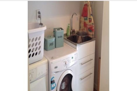 Photo of property in 28 Para Street, Miramar, Wellington, 6022