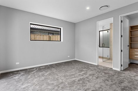 Photo of property in 6 Peak Lane, Halswell, Christchurch, 8025