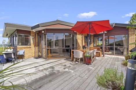 Photo of property in 1 Ascot Way, Orewa, 0931