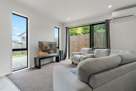 Photo of property in 9/16 Russell Road, Manurewa, Auckland, 2102