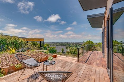 Photo of property in 6a Millhill Lane, Huntsbury, Christchurch, 8022