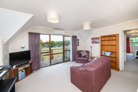 Photo of property in 91 Waterloo Crescent, Hokowhitu, Palmerston North, 4410