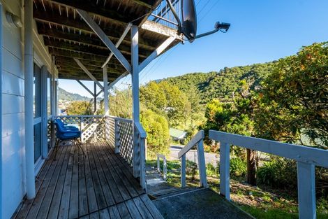 Photo of property in 3 Suffolk Street, Picton, 7220