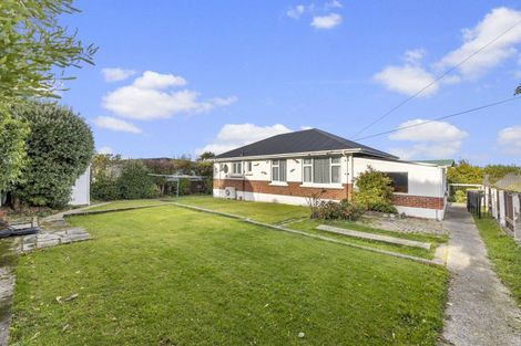 Photo of property in 9 Winston Place, Kew, Dunedin, 9012