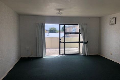 Photo of property in 4/3 Inverness Avenue, Hamilton East, Hamilton, 3216