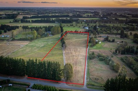 Photo of property in 211 Langdales Road, West Melton, Christchurch, 7676