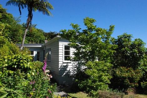 Photo of property in 107 Sunshine Avenue, Karori, Wellington, 6012