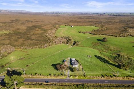 Photo of property in 634 Island Block Road, Island Block, Te Kauwhata, 3782