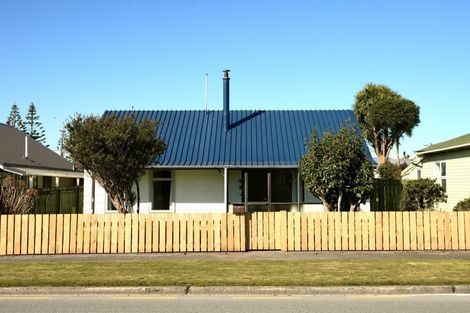 Photo of property in 26 Fitzherbert Street, Hokitika, 7810