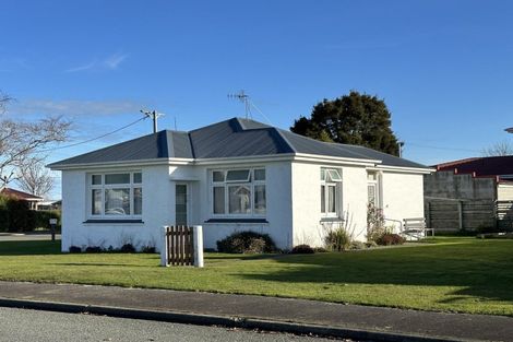 Photo of property in 46 Queen Street, Winton, 9720