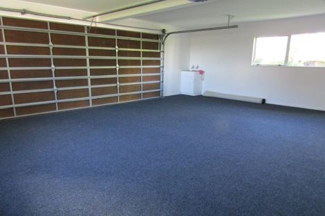 Photo of property in 4b Corrella Road, Belmont, Auckland, 0622