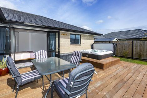 Photo of property in 79 Mawai Hakona Drive, Wallaceville, Upper Hutt, 5018