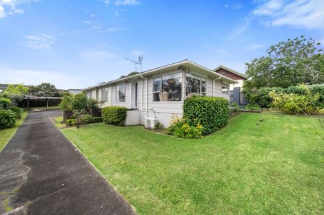 Photo of property in 1/5 Himalaya Drive, Half Moon Bay, Auckland, 2012