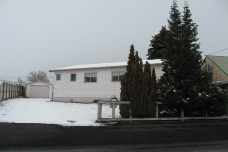Photo of property in 29 Simons Street, Twizel, 7901