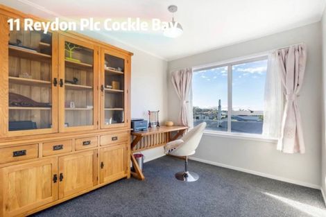 Photo of property in 11 Reydon Place, Cockle Bay, Auckland, 2014