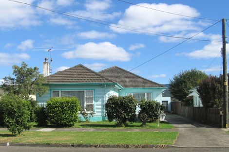 Photo of property in 5 Poplar Grove, Ebdentown, Upper Hutt, 5018