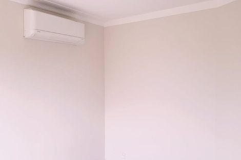 Photo of property in 81 Raglan Street, Mangere East, Auckland, 2024