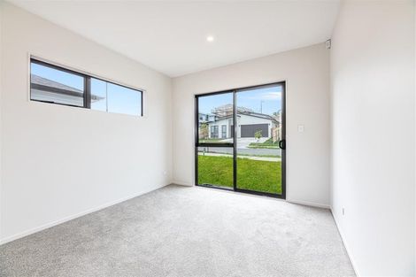 Photo of property in 32 Ta Moko Drive, Gulf Harbour, 0930