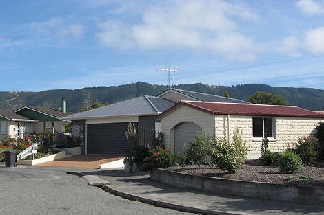 Photo of property in 8 Pitman Place, Waimate, 7924