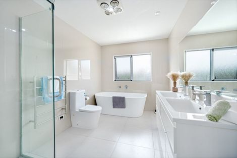 Photo of property in 30 Korihi Drive, Swanson, Auckland, 0614