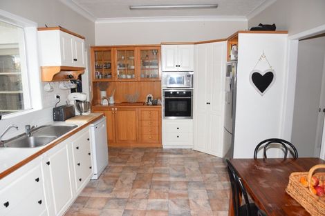 Photo of property in 11 Herriot Street, Richmond, Invercargill, 9810