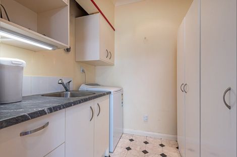 Photo of property in 92 Lyndhurst Street, Takaro, Palmerston North, 4412