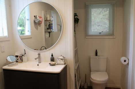 Photo of property in 21 Creagh Street, Tapu, Thames, 3575