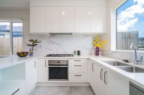 Photo of property in 13 Huamanu Street, Pukekohe, 2120